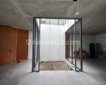 thumbnail-rumah-2-lantai-modern-di-emerald-bintaro-jaya-11919-sc-6