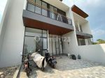 thumbnail-rumah-baru-kualitas-grande-setra-duta-bandung-4