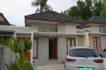 thumbnail-dikontrakkan-rumah-dekat-kampus-isi-2-kamar-semi-furnished-0