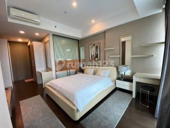 Kemang Village Ritz 144 m² 2 BR Private Lift, Cellini Furniture