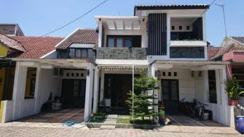 Rumah 2 Lantai Siap Huni Dalam Cluster Murahhhhh