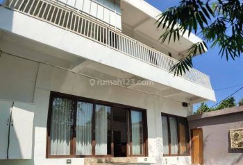 Villa Leasehold Disewakan Bagus Dekat Pantai, Area Canggu