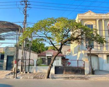 Sewa, Rumah + Gudang Komersil di Raya Kenjeran