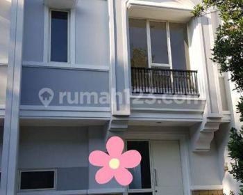 dijual rumah cantik di cluster sevilla park bsd city