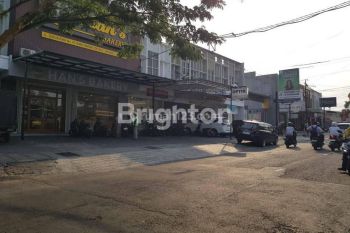 Rent Ruko: RUKO DI BANYUMANIK