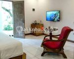 thumbnail-amr198lub-for-monthly-rent-2-br-guest-house-in-jl-pantai-batu-bolong-canggu-4