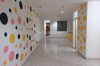 Disewakan Ruko 2.5 Lantai di Sunter Agung Jakarta Utara