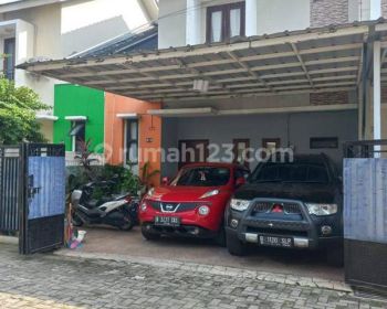 Rumah Strategis selangkah pintu tol kukusan krukut tanah baru beji depok