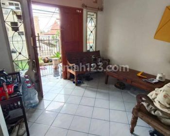 Rumah Asri Nyaman di Cluster Antapani Bandung Kota
