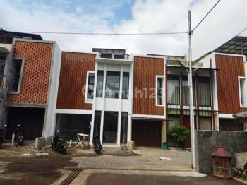 RUMAH BARU SIAPHUNI KONSEP JAPANESE EXCLUSIVE SAYAP DAGO CIGADUNG