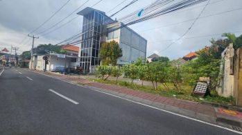 Tanah premium jln utama Uluwatu Kuta Selatan Badung Bali Indonesia