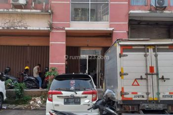 Gudang Lodan Center Jakarta Utara, Luas 860m, 3 Lantai, 8.8m Nett