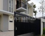 thumbnail-rumah-2lt-model-minimalis-0