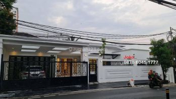 Rumah Mewah Brand New Area Elit Dekat Rs Fatmawati, Cilandak