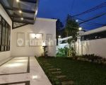 thumbnail-rumah-mewah-brand-new-area-elit-dekat-rs-fatmawati-cilandak-7