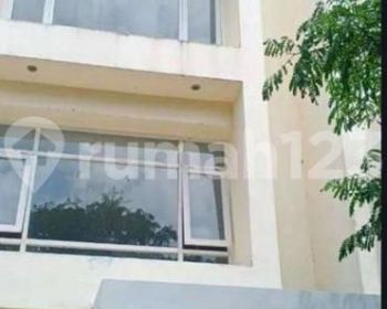 Rumah di Sayap Dago Bandung Disewakan Murah Terawat Siap Huni