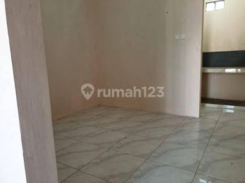 Kontrakan  12 pintu Dekat UNPAM Pamulang