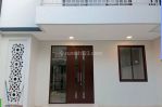 thumbnail-strategis-rumah-hoek-2-lantai-antapani-kota-bandung-203m10-1