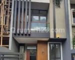 thumbnail-dijual-rumah-baru-di-setraduta-hegarmanah-1