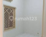 thumbnail-disewakan-rumah-1-lantai-di-kencana-loka-semi-furnished-terawat-4