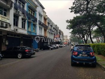 Dijual Cepat Ruko Hadap Jalan 3 Lantai Di Lokasi Ramai di Bsd Sedang Tersewa