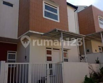 Rumah Komp Bumi Sariwangi Satu