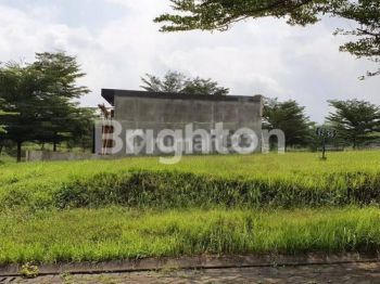 Tanah di lokasi exclusive Araya 2 dengan harga realistis