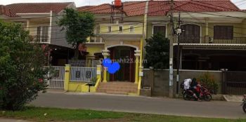 Disewakan Kios di Jalan Raya Bulevard Hijau Harapan Indah Bekasi