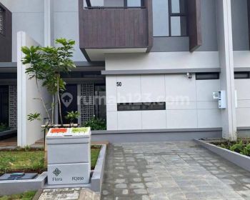 Jual Sewa Rumah Nyaman di Cluster Flora Summarecon Bandung