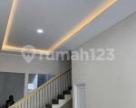 thumbnail-rumah-dijual-minimalis-modern-2-lantai-di-kopo-permai-5