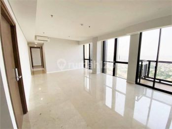 Apartemen Yukata Suites 3 BR Semi Furnished. 3438