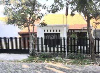Disewakan Rumah Baru Renovasi Medokan Asri Surabaya