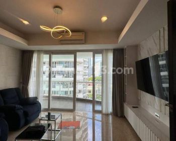 Di sewakan apartemen royal springhill Residence