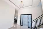 thumbnail-rumah-modern-2lantai-finishing-gedongan-colomadu-10