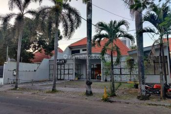 /  KOMERSIAL JALAN KAPUAS