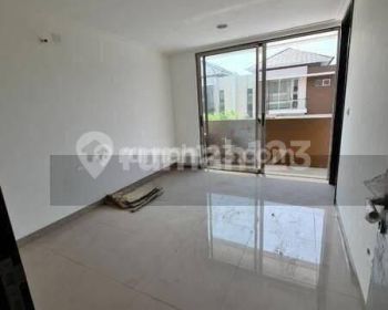 Rumah Disewakan Pik 2 Cluster Manhattan Uk10x25m2 At Tangerang