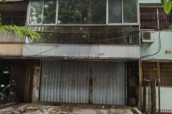 Ruko di Kp gusti taman permata indah dekat teluk gong