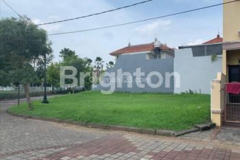 TANAH KAVLING DI DIAN ISTANA TAMAN RATU SURABAYA