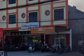 Disewakan ruko 3lantai di Jl tun abdul razak,hertasning baru ,makassar (fl)
