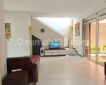 thumbnail-rumah-disewa-modern-2-lantai-di-kota-baru-parahyangan-0