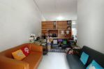 thumbnail-kost-rumah-induk-cantik-utara-jalan-damai-3