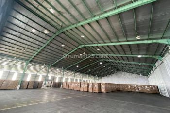 Gudang di Bogor 5000 M2 Loading Dock Kondisi Rapi Siap Pakai