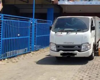 DISEWAKAN Ruko 2 Lantai KGV Karawang Green Village PINGGIR Jalan Raya