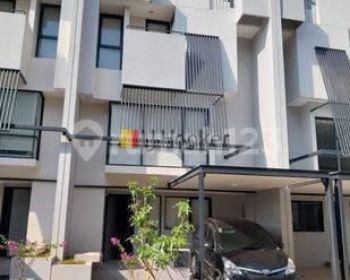 Rumah Impresahaus Tabebuya BSD City Dekat AEON Mall