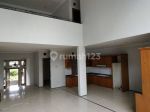 thumbnail-rumah-bagus-nyaman-2-lantai-di-cluster-setra-duta-bandung-utara-12