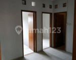 thumbnail-rumah-bagus-nyaman-2-lantai-di-cluster-setra-duta-bandung-utara-8