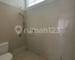 thumbnail-disewakan-royal-residence-cluster-addington-surabaya-4