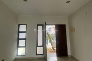 Rumah 2 lantai di sewakan minimalis dan bagus