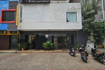 Ruko di Fatmawati, Jakarta Selatan 450 m Bagus