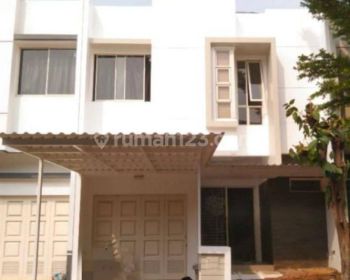 disewakan Rumah Cluster Canary The Springs, Gading Serpong ( Lia )